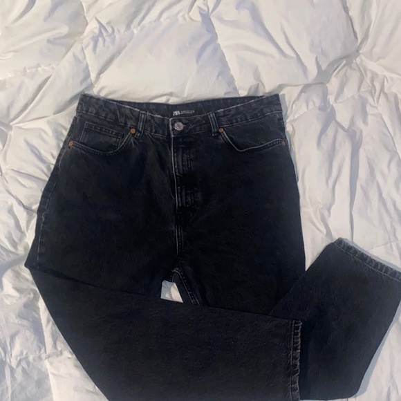 Zara Men's Dark Denim Jeans - Picture 2 of 9